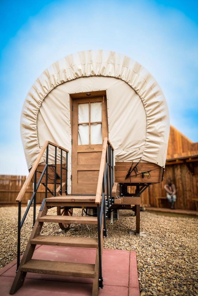 The Big Texan - Cabins and Wagons