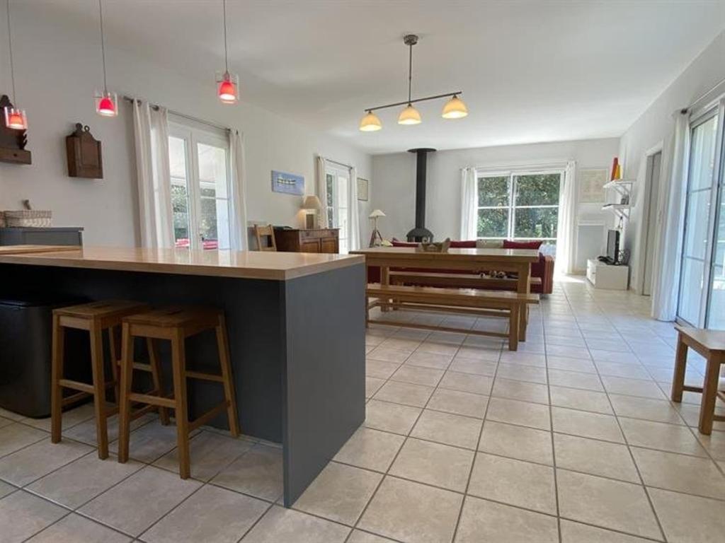 Maison Saint-Georges-d'Oléron, 6 pièces, 10 personnes - FR-1-246A-207 photo 2