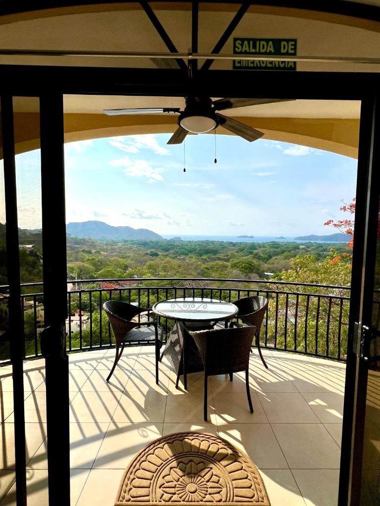Casa Blanca Two Bedroom,two Bath Oceanview Condo photo 1