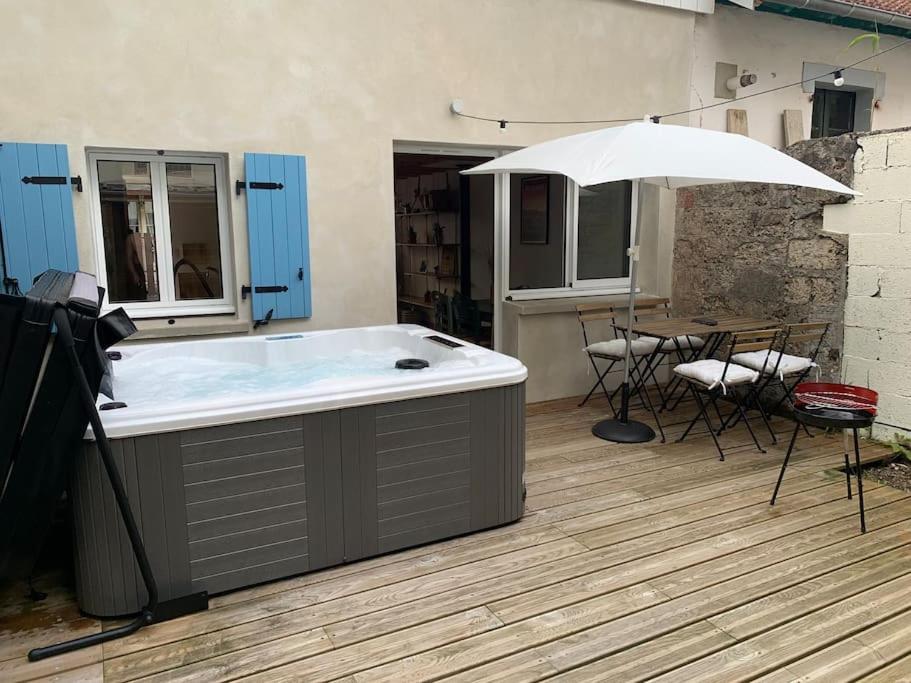 La petite maison de Justin - Jacuzzi privatif photo 2
