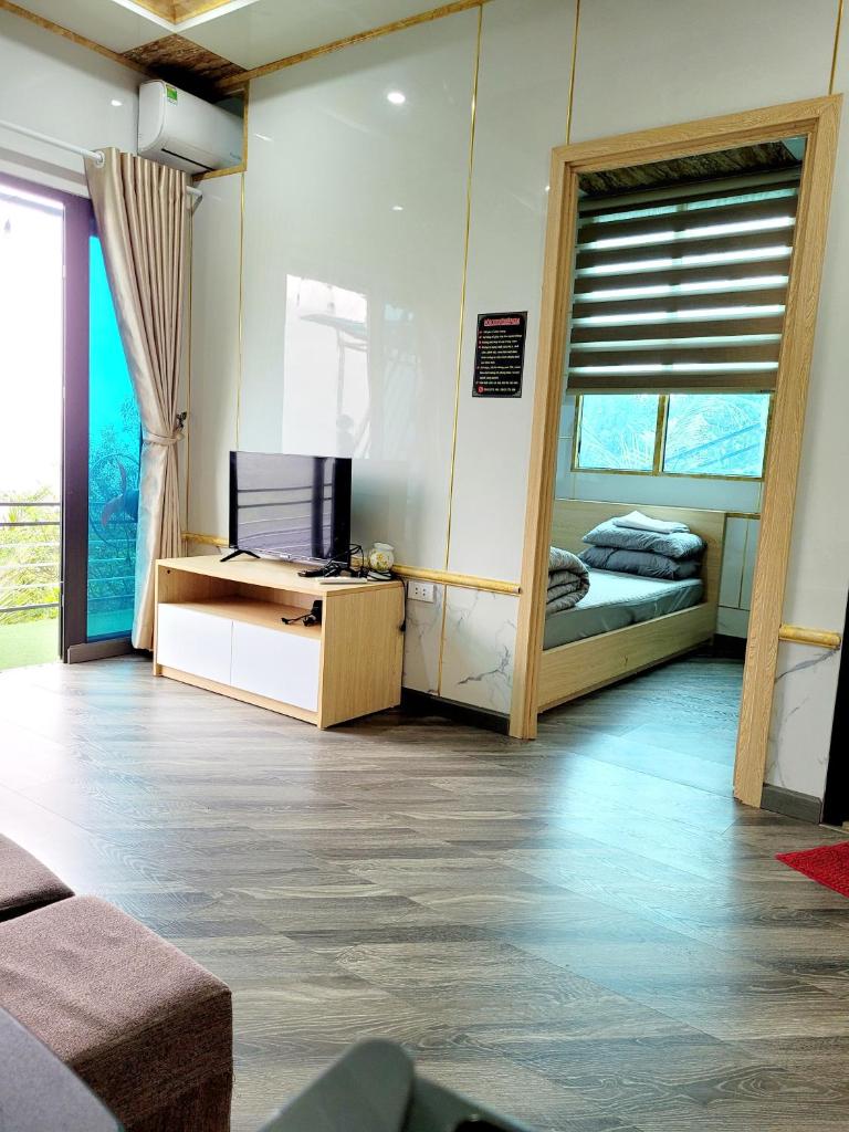 Núi Bé Farmstay - Venue Travel