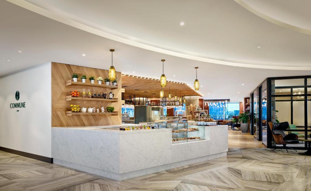 Sheraton Amsterdam Airport Hotel and Conference Center photo 3