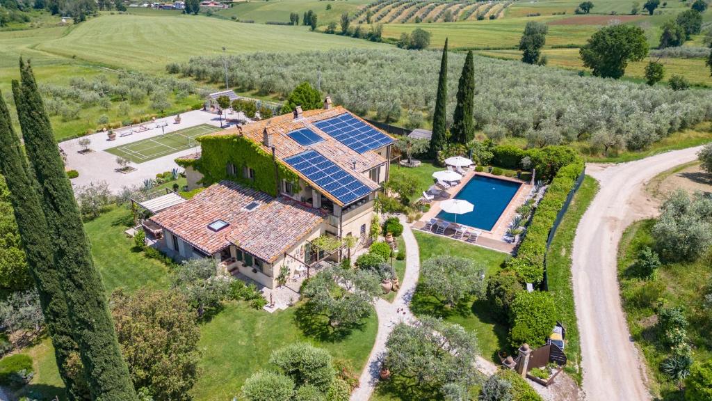 CASALE SANTA LUCIA 8&2, Emma Villas photo 4