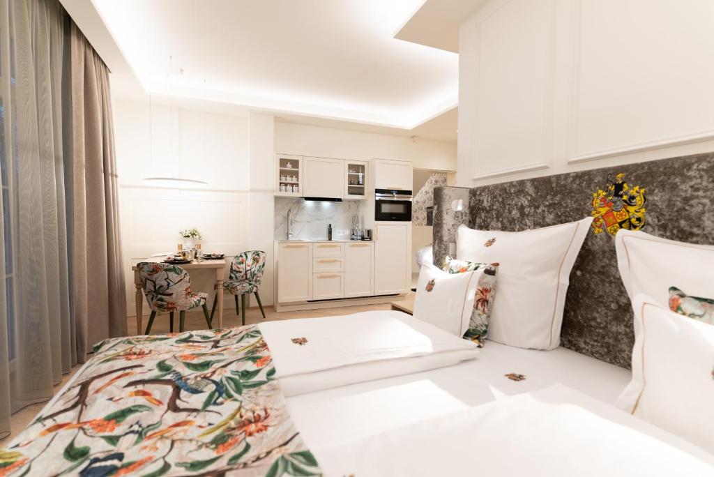 SCHLOSSRESIDENZ - Boutique Apartments & Hotel Suiten photo 2