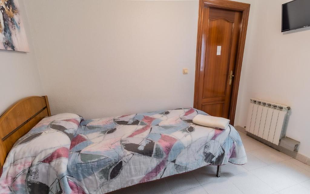 Hostal - Restaurante La Buena Villa by Vivere Stays photo 4