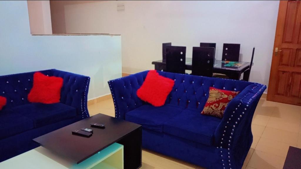 Homestay Luxurious apartments with swimming pool photo 1