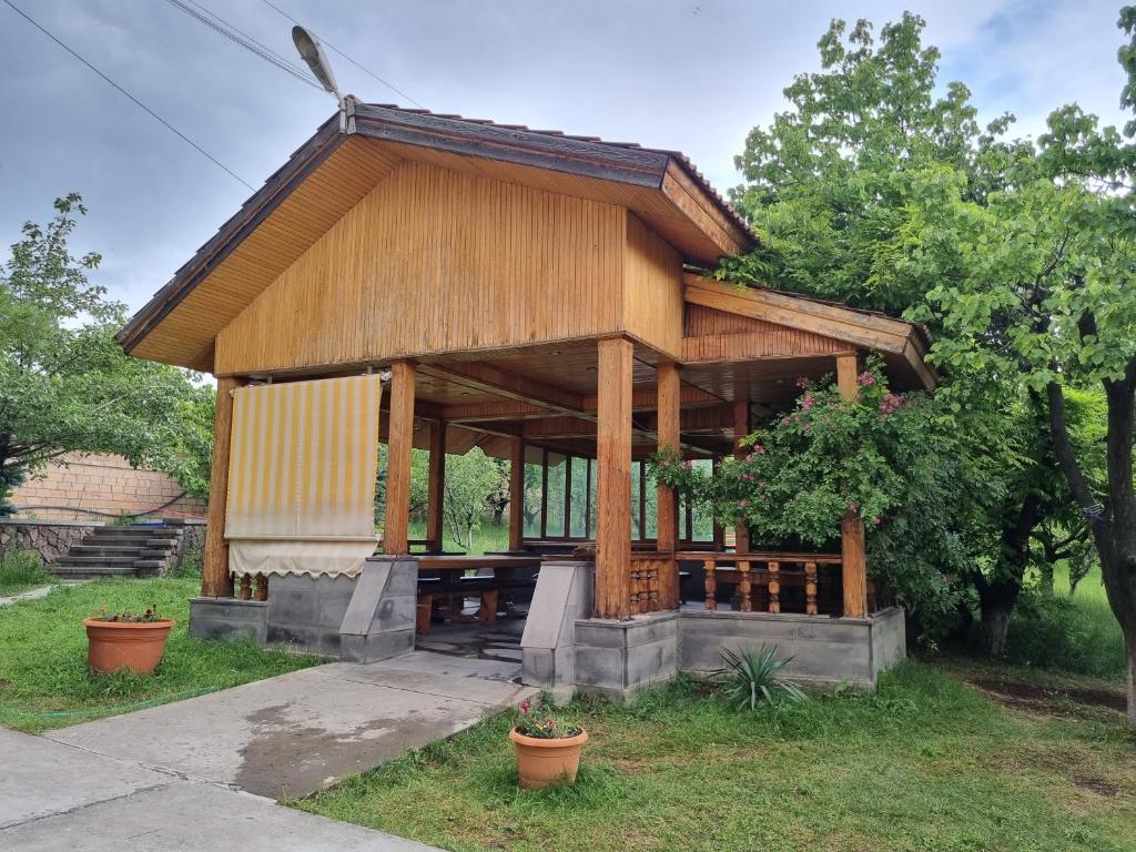 Star Apartment in Ashtarak, Mughni