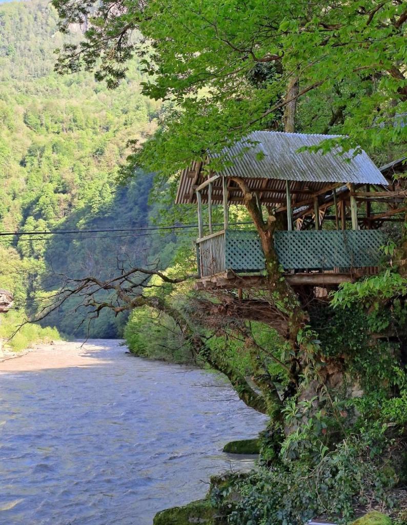Cottages in mountains photo 4