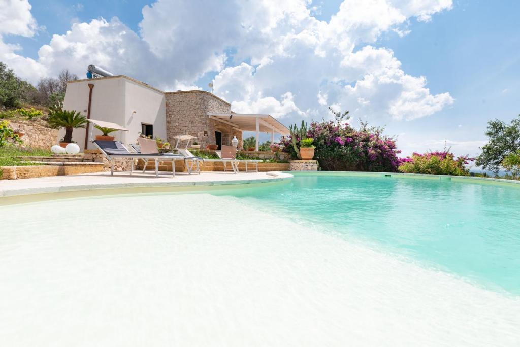 VILLA Alessandra photo 1