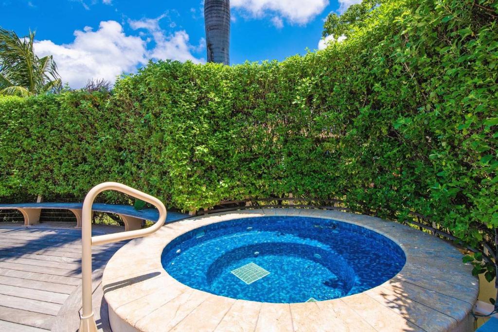 Casa Luna 4 by Grand Cayman Villas & Condos photo 4