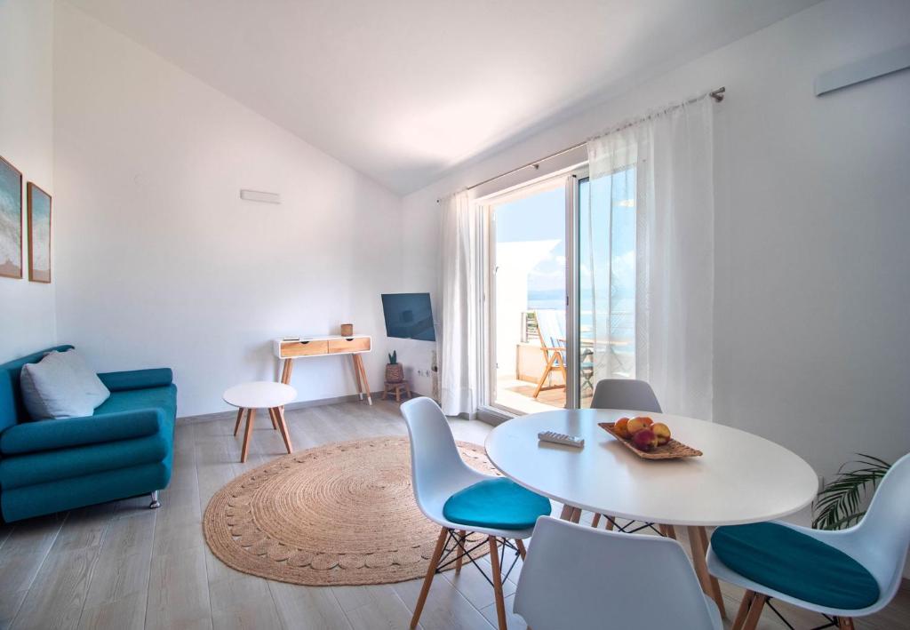 Sunny Apartments photo 1