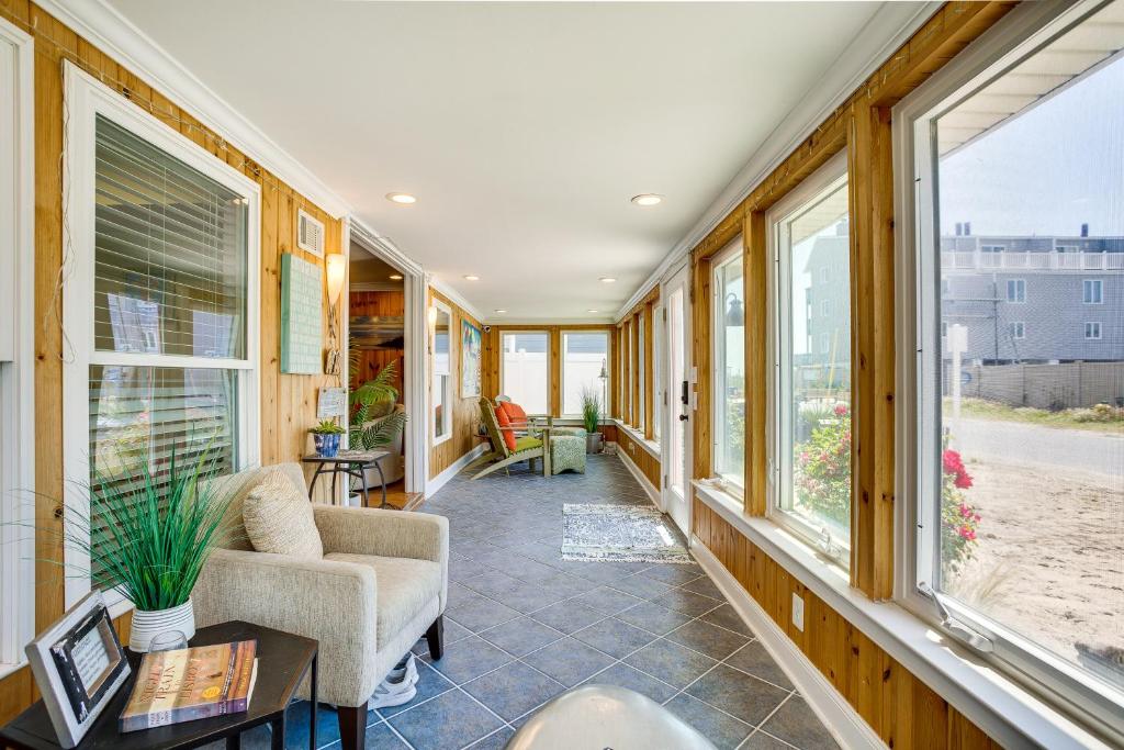 Dewey Beach Cottage Near Ocean - Walk to Beach! photo 4