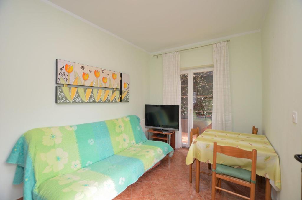 Apartment Tenci photo 2