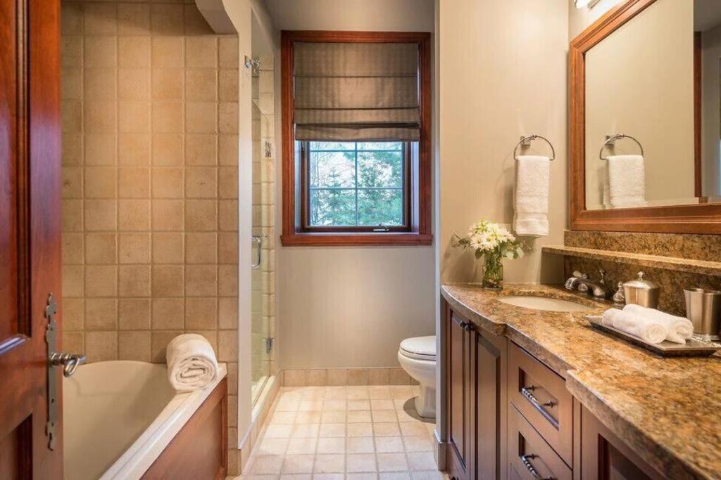 Bondurant 95-8 / COZY and LUXURIOUS 3 bedroom photo 2