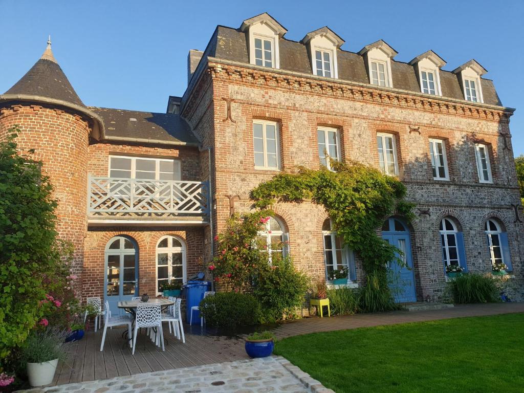 Les Volets Bleus de Veules Les Roses photo 1
