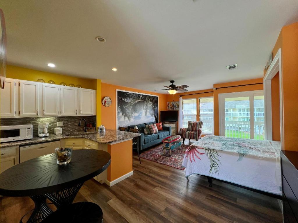 Sandpiper Cove 8224 image