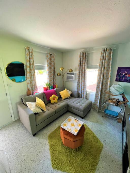 The Flamingo Palms private 1bd 1ba Unit in Duplex photo 3
