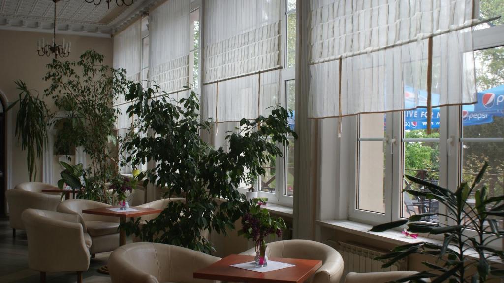 Dworek Brodowo Restauracja Hotel Przyjęcia photo 4
