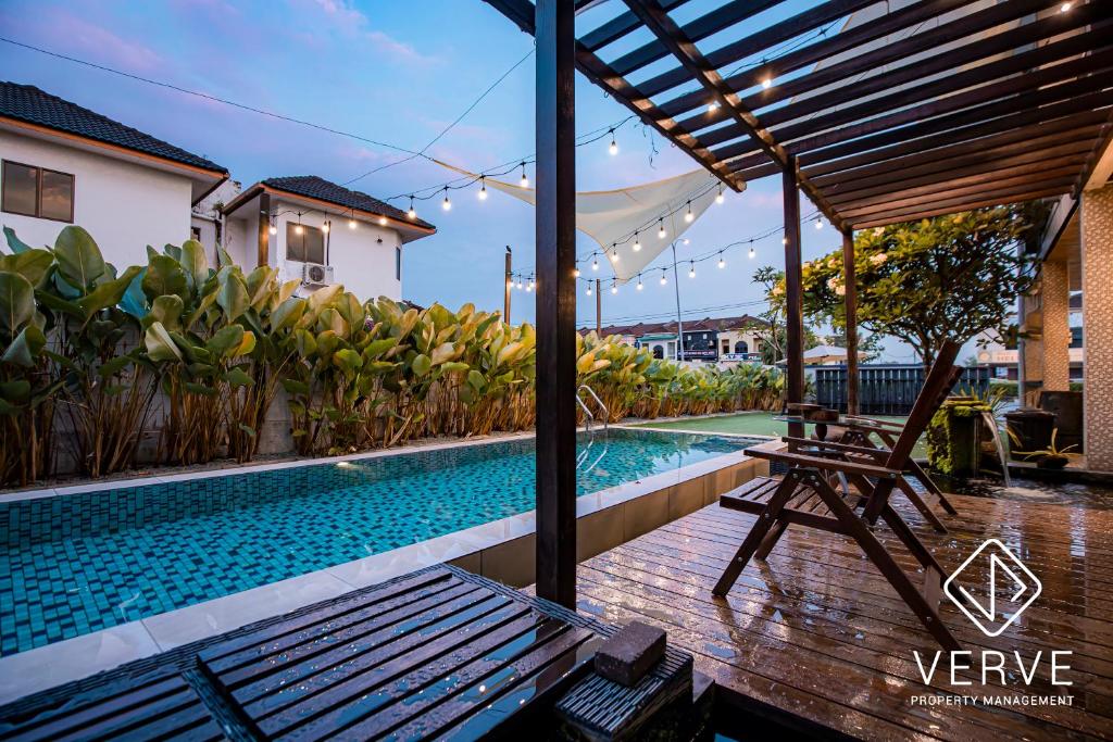 Ipoh 188 Private Pool Mansion by Verve (23 pax) EECH119 photo 3