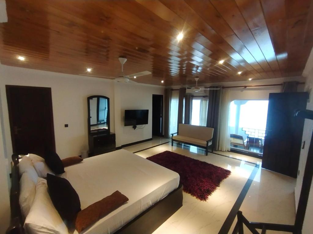 Sellamah beach Hotel