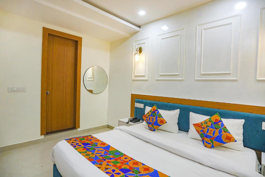 FabHotel Cosmos photo 4