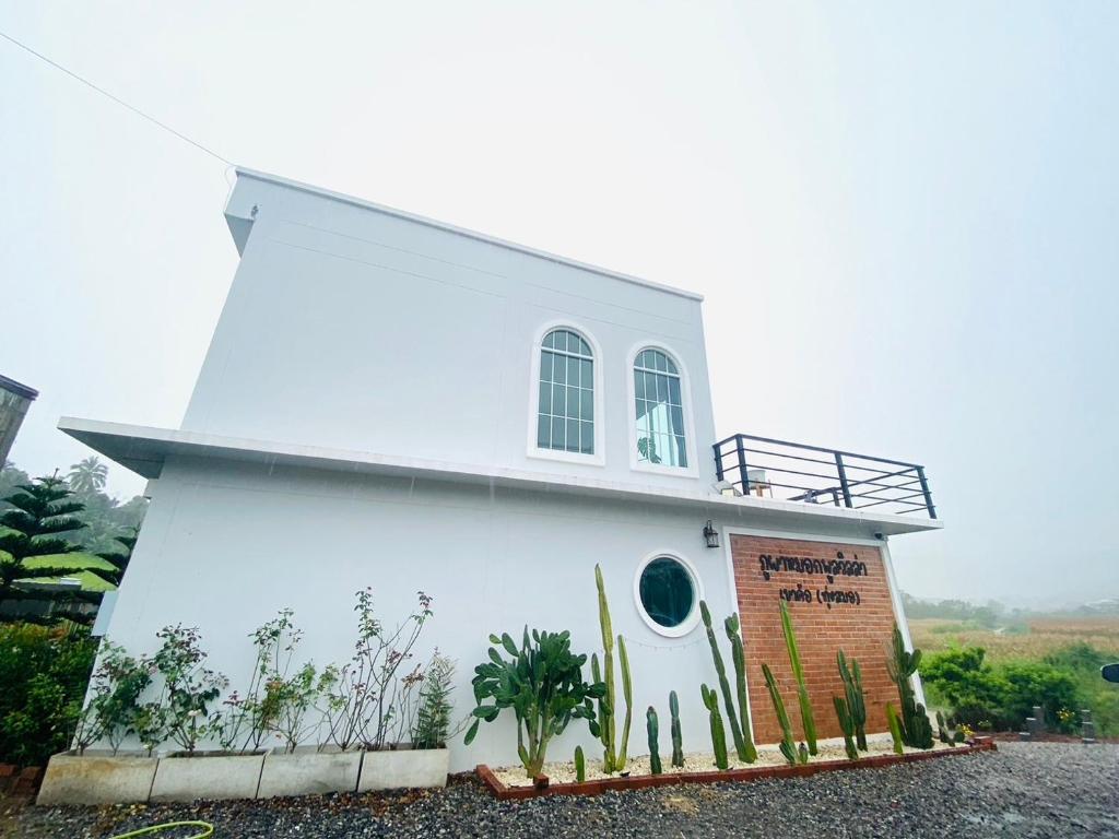 Phuphamok Pool Villa Khaokho Thungsamo photo 1