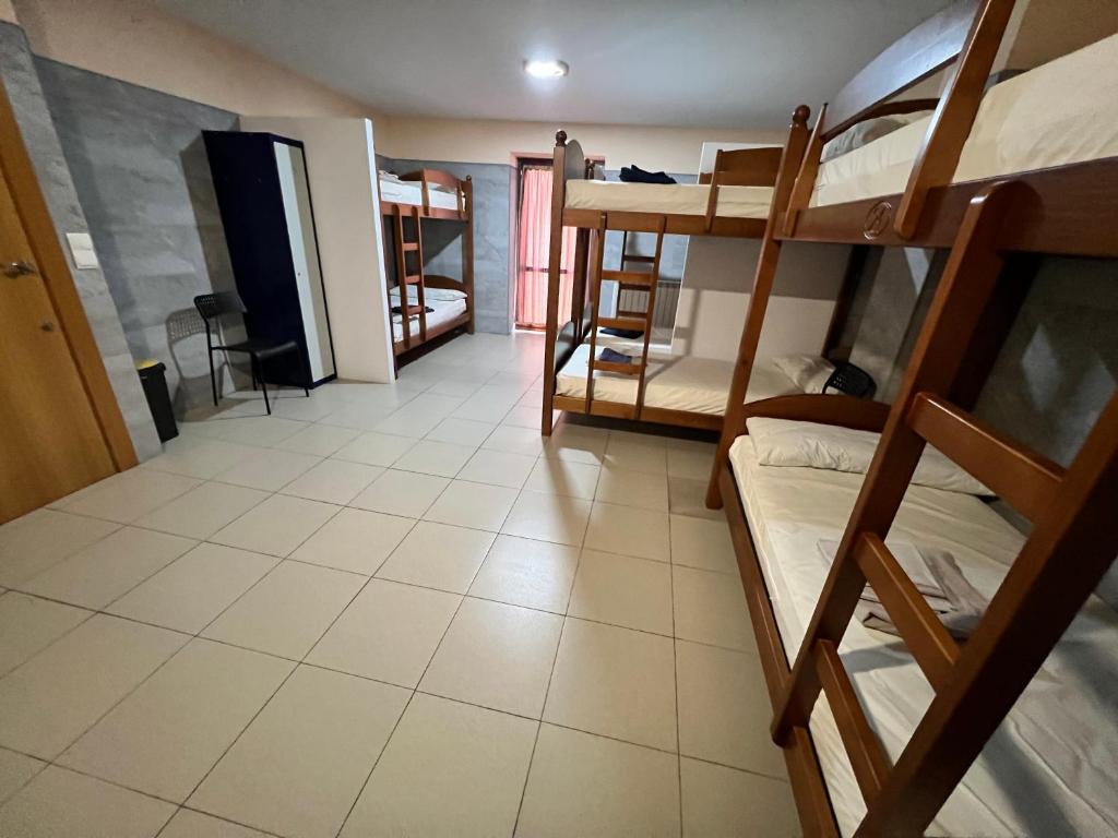 ALBERGUE CASA MARIELA solo peregrinos con credenciales photo 1