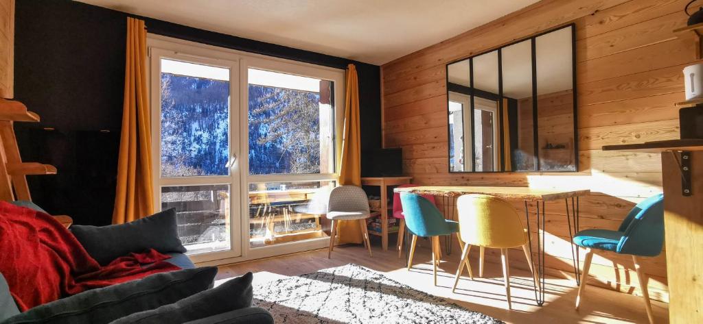 Studio 4/5 personnes au pied des pistes Les Orres photo 1