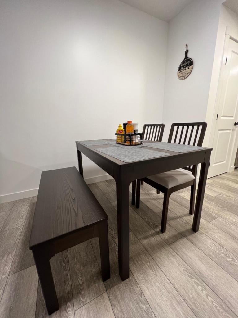 Cozy Retreat - Basement Hideaway - Closest to Banff in Calgary photo 3