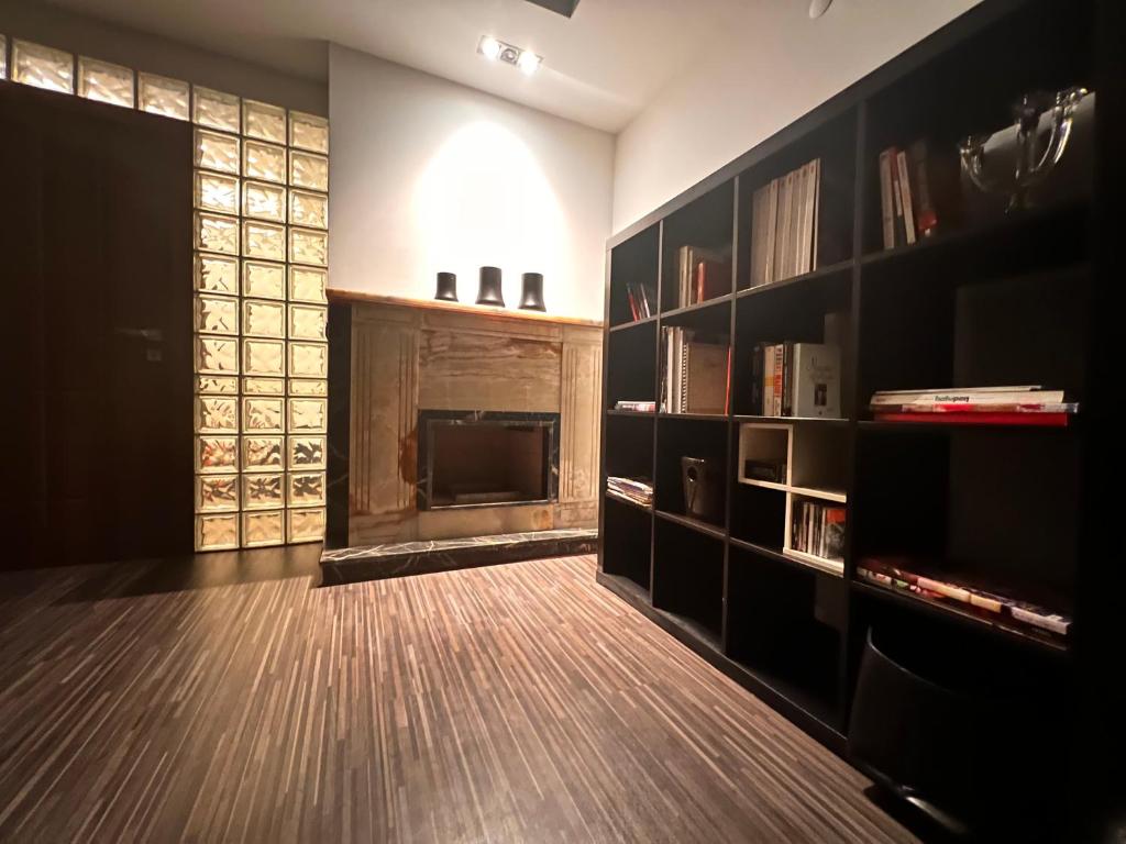A Luxury Apt 170 m2 3 Bedroom 2 Bathroom at Bestekar Avenue at the heart of Ankara photo 4