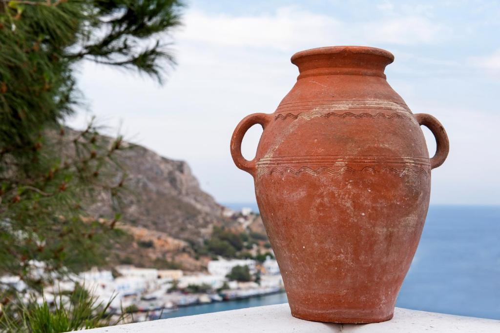 BunnyFoot: Country house of 135 sqm in Leros. photo 4