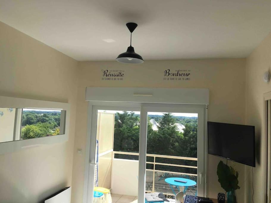 « Les 3 Hirondelles » près des Antilles de Jonzac photo 1