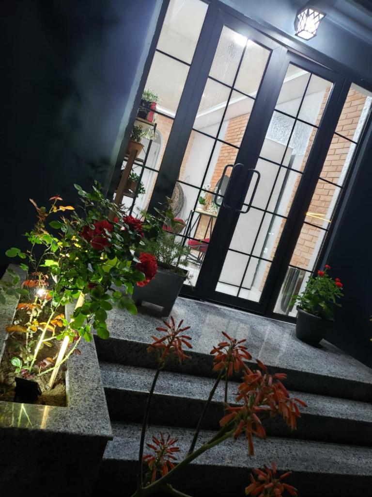 MIDIA Guest House photo 2