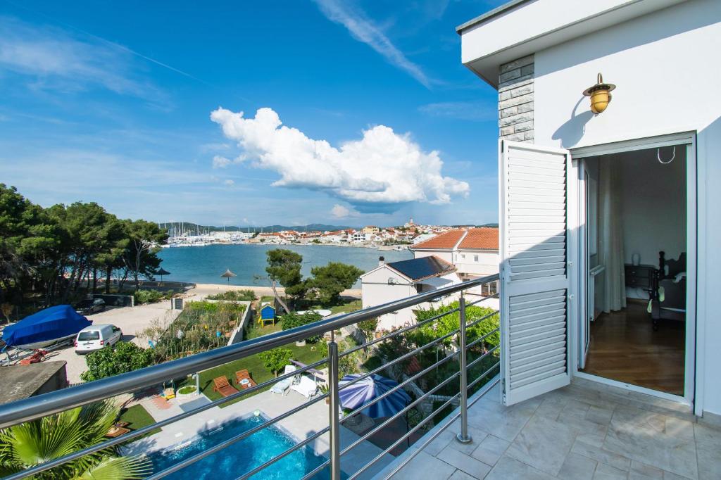Apartment Villa Zlatna photo 2