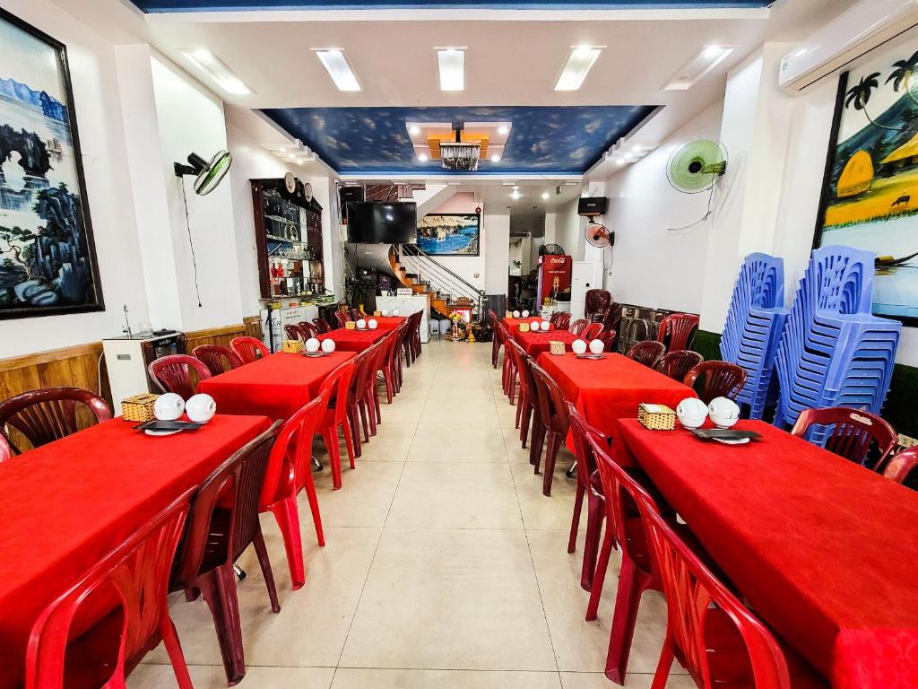 Nhật Anh Hotel Cát Bà