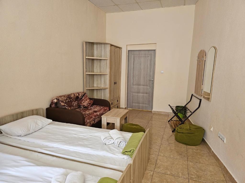 Coin Apartments & Poshtel photo 1