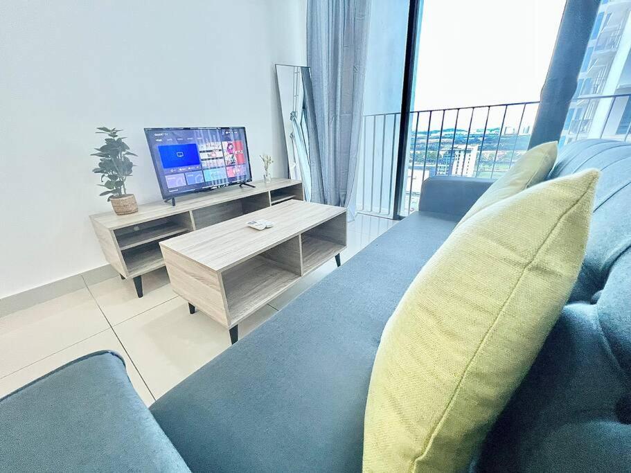 Q 1-5Pax Cozy Home 3Bed Trefoil Setia Alam Wifi&TV photo 2