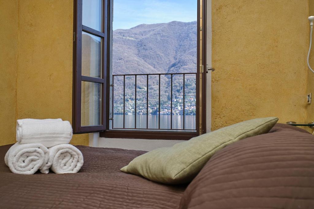 Rustic Suites At The Pier of Brienno - The House Of Travelers photo 1