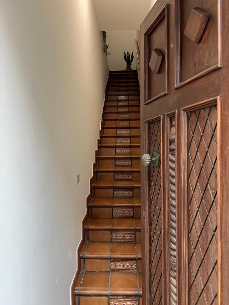 Cusumano house photo 3