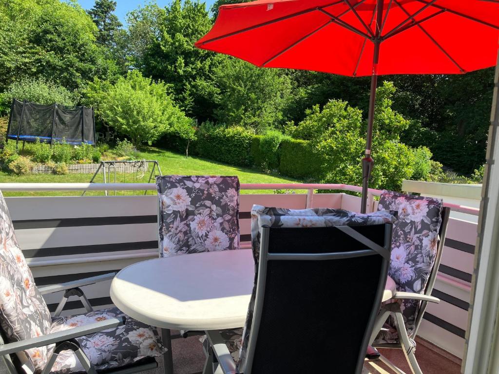 Ferienwohnung im Grünen mit Balkon photo 2