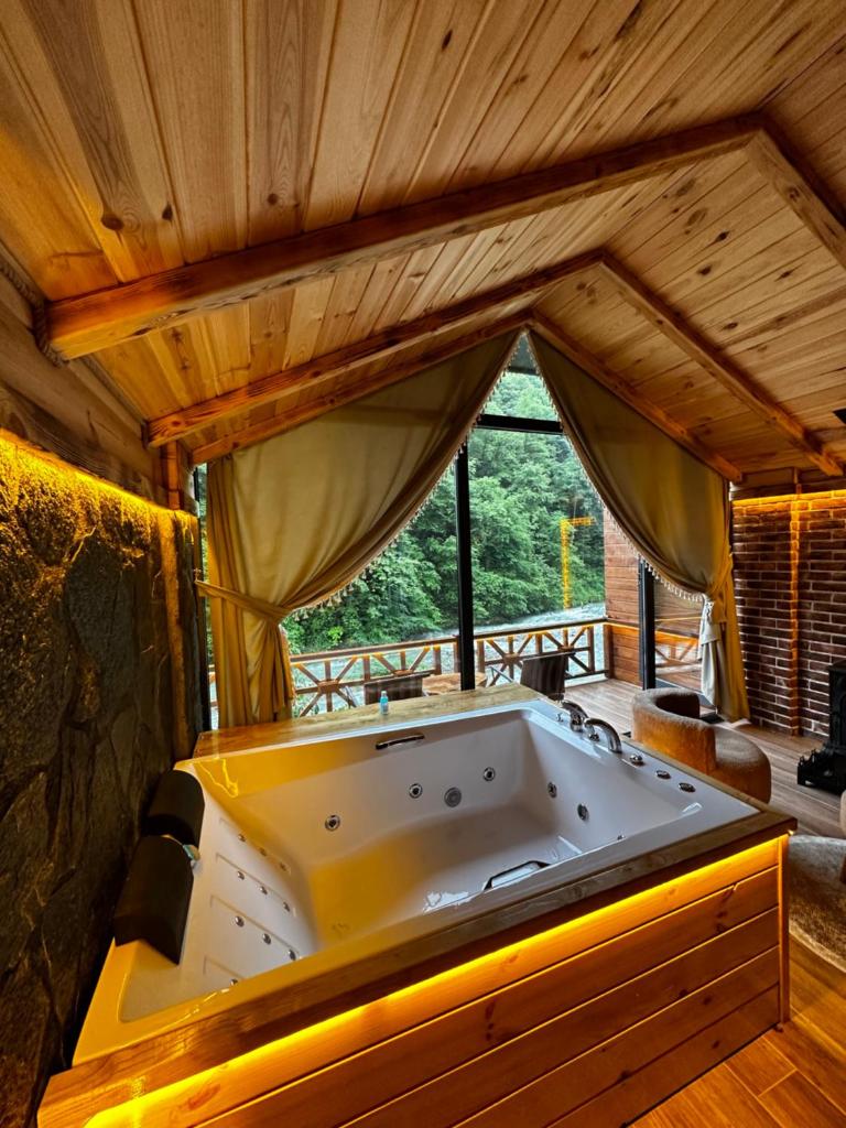 Deredekal suit bungalov
