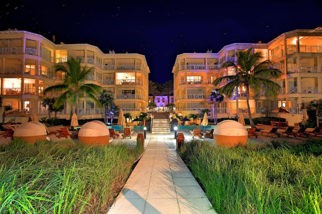 Bungalows at Windsong on the Reef photo 4