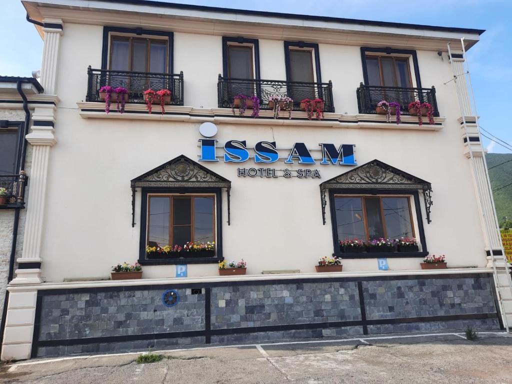 Issam Hotel & Spa Sheki photo 1