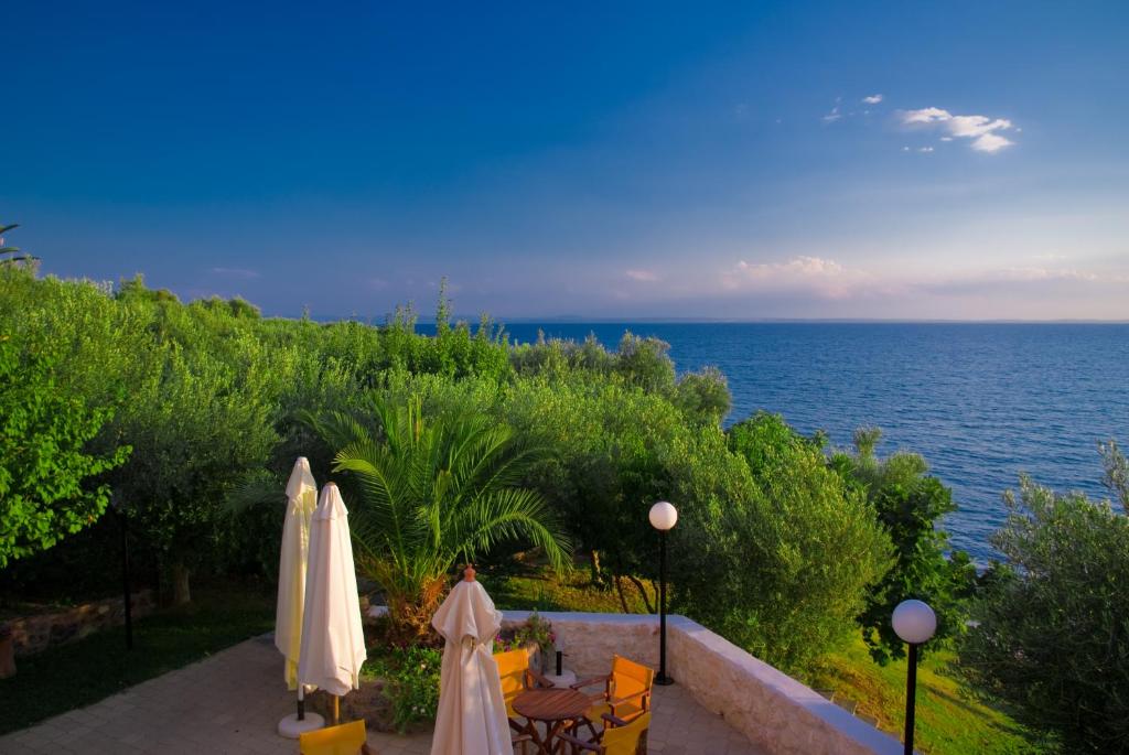 Maistrali Beach Studios photo 1