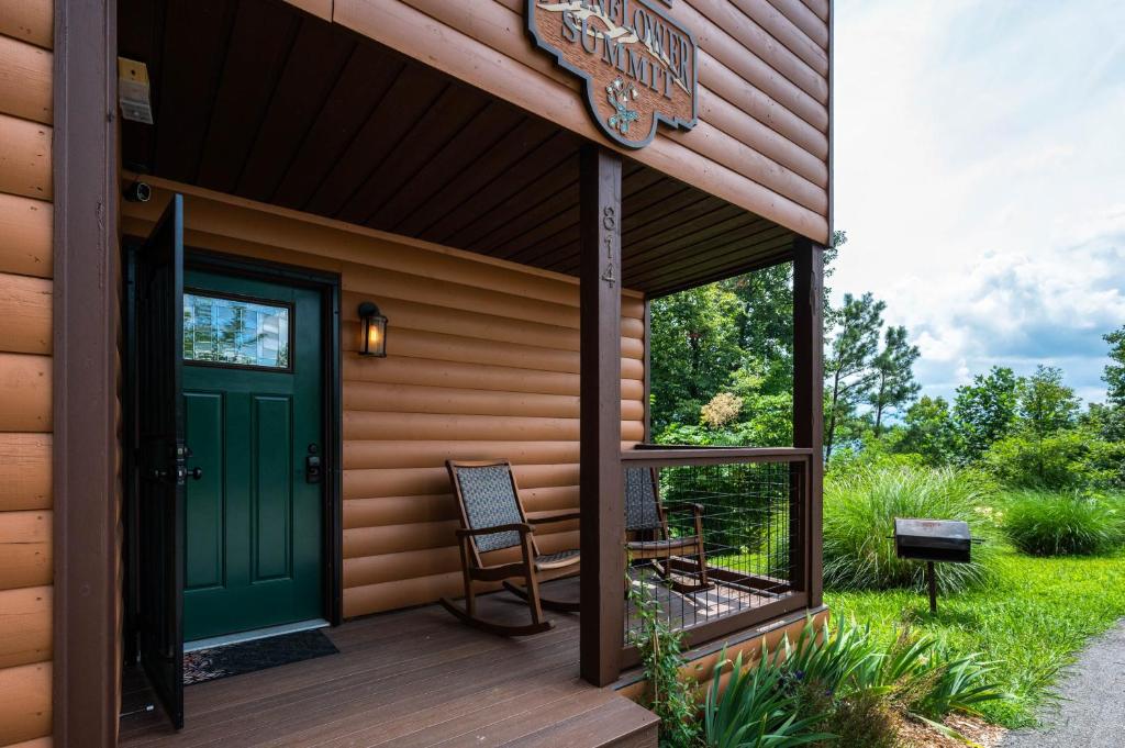 Twinflower Summit - Incredible views, pet friendly! photo 2
