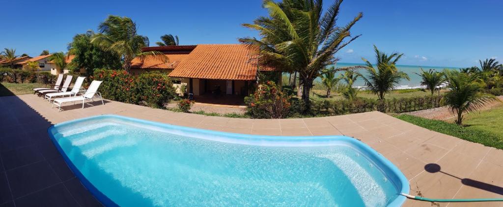 Casa espetacular em condomínio pé-na-areia, PZ11 photo 2
