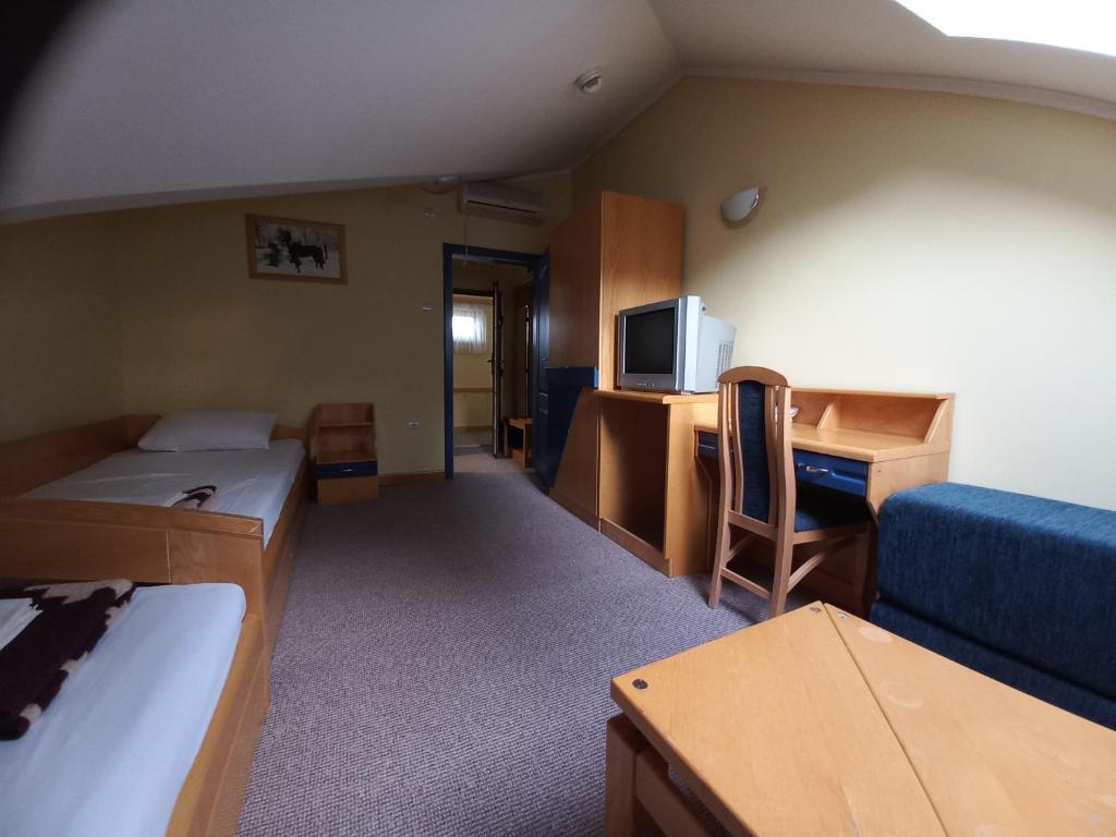 Garni Hotel Lupus photo 2