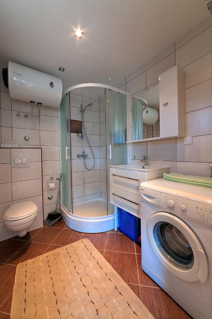 Апартаменты (Двухуровневые апартаменты), Apartments Pean