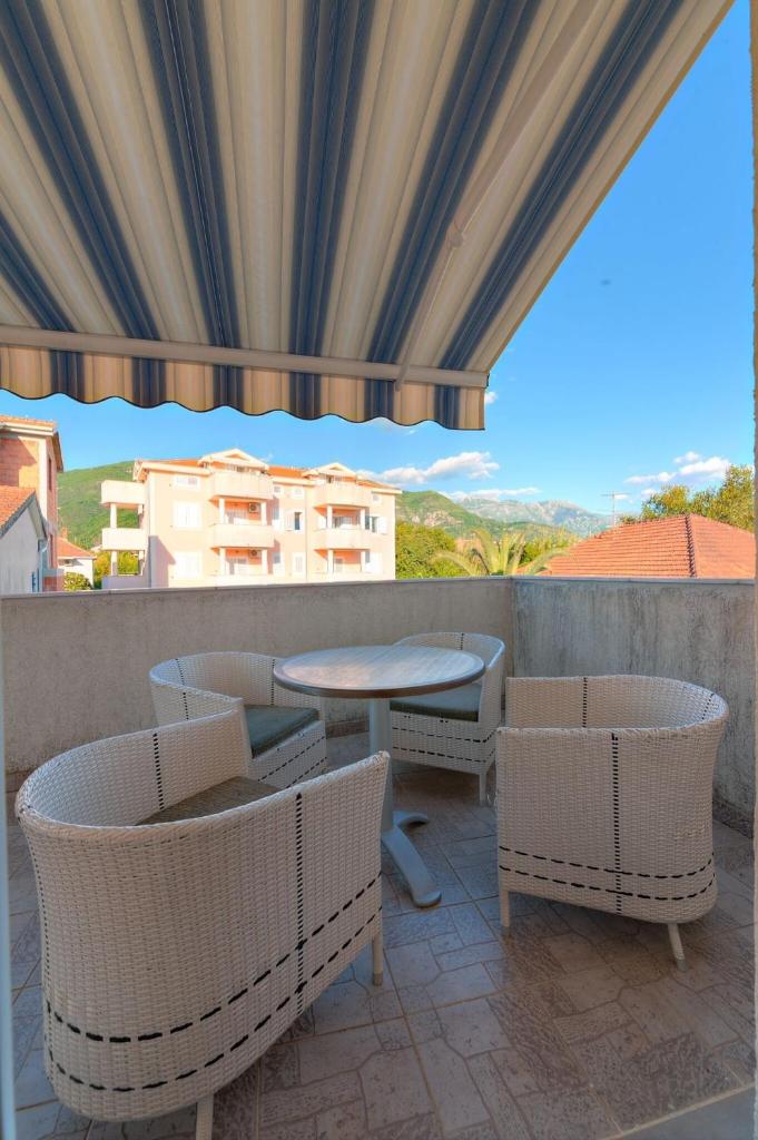 Апартаменты (Двухуровневые апартаменты), Apartments Pean