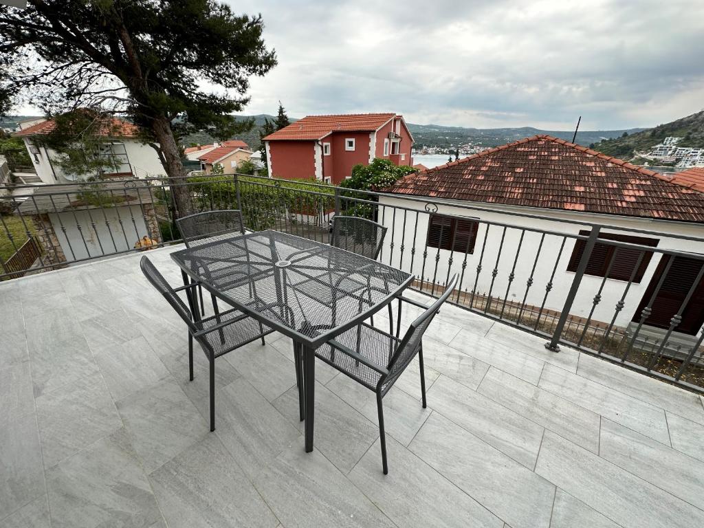 Beachouse Villa Tatijana photo 2